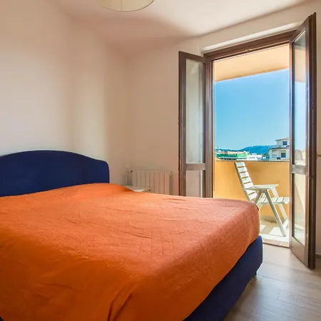 Guesthost - Oasis W Two Balconies! Appartement *