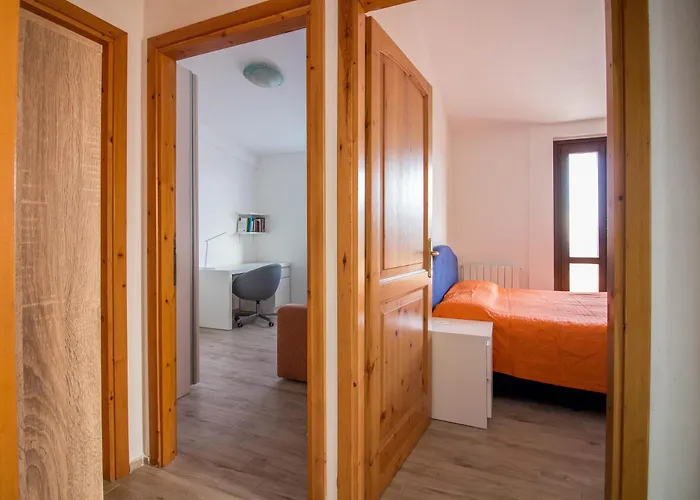 Guesthost - Oasis W Two Balconies! Apartamento Olbia