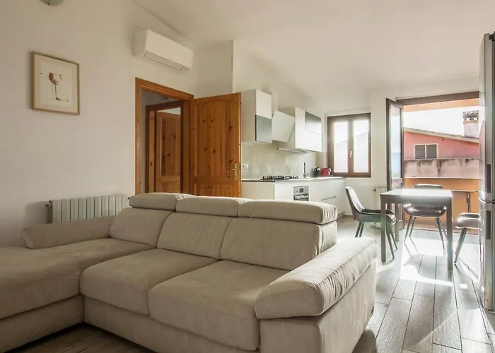 Guesthost - Oasis W Two Balconies! Apartamento *