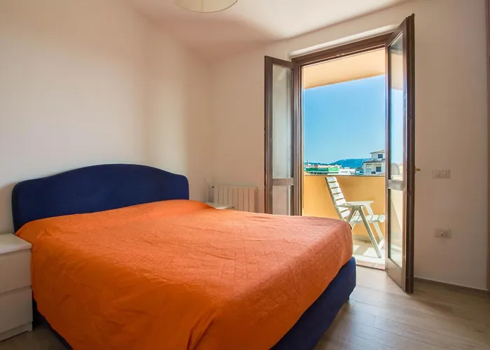 Guesthost - Oasis W Two Balconies! Apartamento *